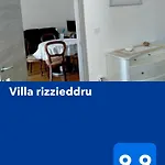 Rizzieddru 빌라 *