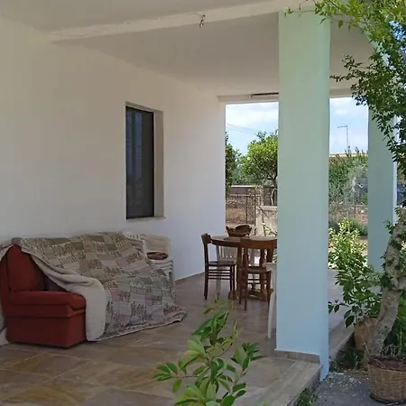 Rizzieddru Villa *